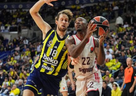 fenerbahce bayerni uzucu dagitti u4GmE5zK.jpg
