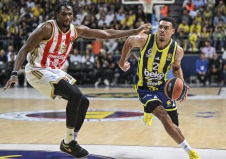 fenerbahce beko 5 sayi farkla kaybetti ZkwbYVb6.jpg
