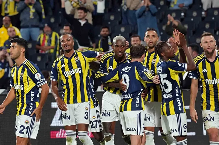 fenerbahce stuttgart maci saat kacta hangi kanalda sifresiz mi yayinlanacak 5 1Zia5zN6
