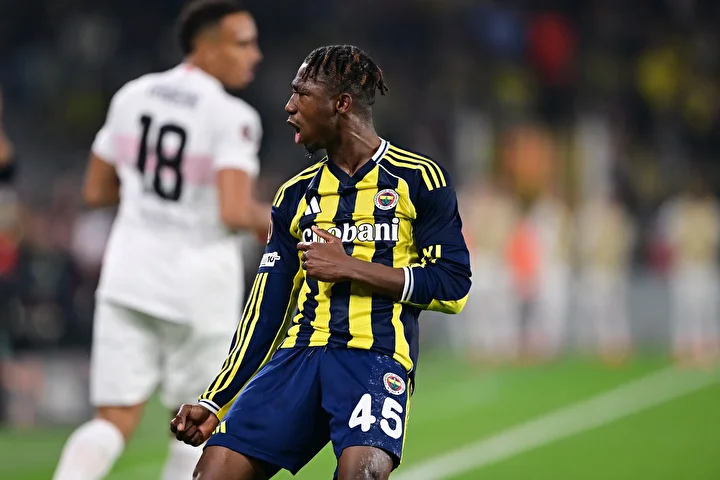 fenerbahce taraftari alman basininda gundem oldu istanbulun cehennemi 0 PPISKAyn
