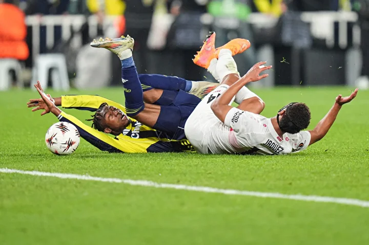 fenerbahce taraftari alman basininda gundem oldu istanbulun cehennemi 10 wRjfKD7N