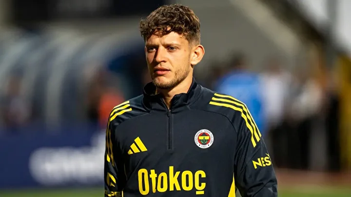 Fenerbahçe’de ayrılığı gündemdeydi: Soyunma odasında yaşananlar ortaya çıktı 2 fenerbahcede ayriligi gundemdeydi soyunma odasinda yasananlar ortaya cikti 1 fqCwVwGS
