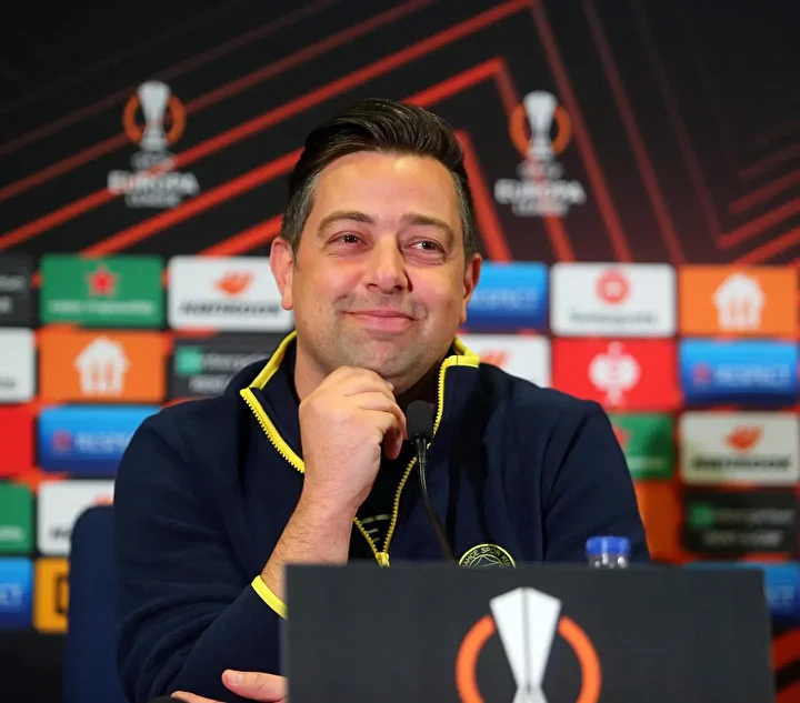 fenerbahcede flas ayrilik resmen aciklandi 2 VMmpkPZH