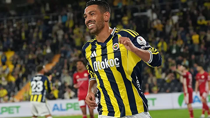 Fenerbahçe’de flaş İrfan Can Kahveci gelişmesi: Affediliyor mu, gönderiliyor mu? 2 fenerbahcede flas irfan can kahveci gelismesi affediliyor mu gonderiliyor mu 1 2eUWThks