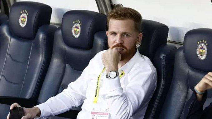 Fenerbahçe'de kazan kaynıyor! Sadettin Saran, Ali Koç'un 1 numarasını gönderiyor 1 fenerbahcede kazan kayniyor sadettin saran ali kocun 1 numarasini gonderiyor 0 q5sPZzOJ