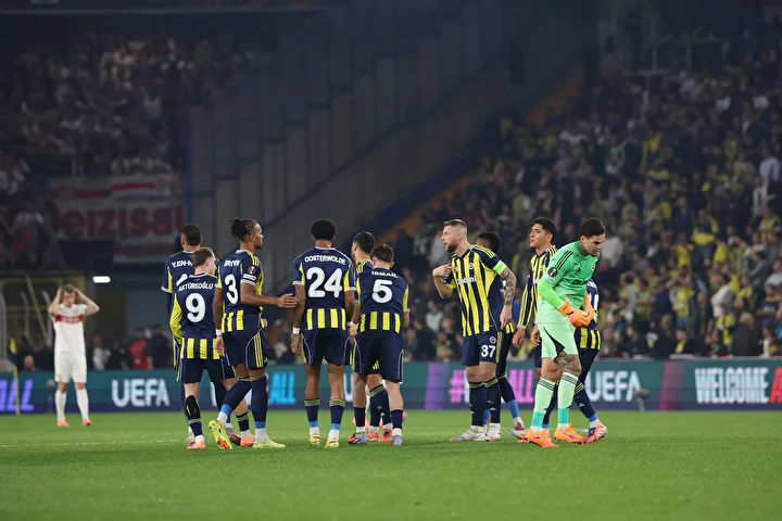 fenerbahcede mac sonu tartisma kontratini soruyorsun o golu de atsaydin 1