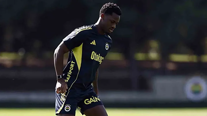 fenerbahcede stuttgart maci oncesi flas jhon duran gelismesi takimda yer alacak mi 0 swDAYcr6