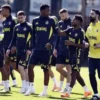 fenerbahcede stuttgart maci oncesinde 4 eksik forma giyemeyecekler nnUV77vm.webp
