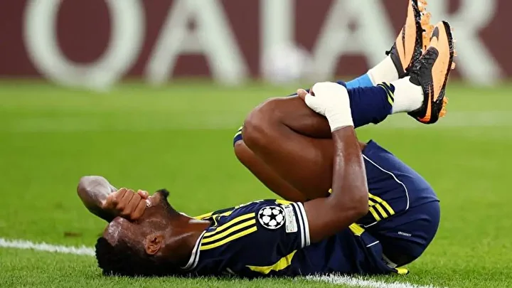 fenerbahceden flas ayrilik karari devre ortasi birinci o gidiyor 3