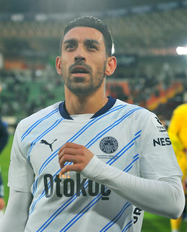 Fenerbahçeli futbolcu son 24 saatte kabusu yaşadı: Bir güldü bin ah işitti 1 fenerbahceli futbolcu son 24 saatte kabusu yasadi bir guldu bin ah isitti 0 85c9MrVh