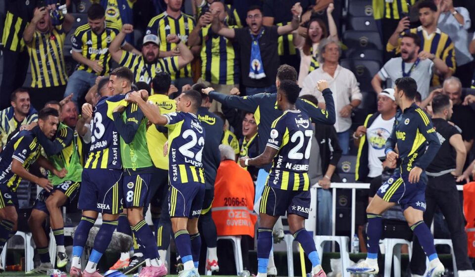 Fenerbahçeli futbolcu son 24 saatte kabusu yaşadı: Bir güldü bin ah işitti fenerbahceli futbolcu son 24 saatte kabusu yasadi bir guldu bin ah isitti cDr93Jka.jpg
