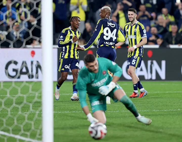 fenerbahceli yildizin hayatini kurtardi toplumsal medya karagumruklu oyuncuyu konusuyor 4 bhCmeWAQ