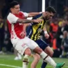 fenerbahceli yildizin hayatini kurtardi toplumsal medya karagumruklu oyuncuyu konusuyor YKDawNfT.webp