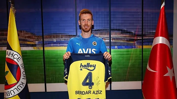 fenerbahcelileri cildirtan futbolcu forma bile giymeden servet kazandi 4