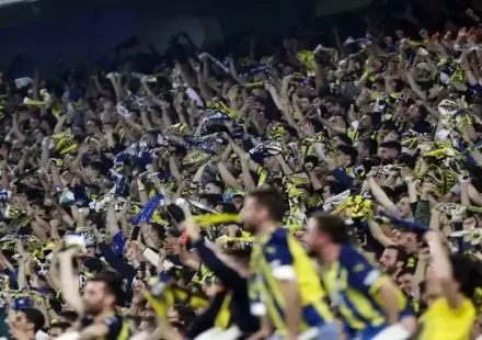 Fenerbahçe’nin eski oyuncusu Karagümrük maçına geleceğini açıkladı: ‘Atmosferi dört gözle bekliyorum’ fenerbahcenin eski oyuncusu karagumruk macina gelecegini acikladi atmosferi dort gozle bekliyorum zUIFEkHr.webp
