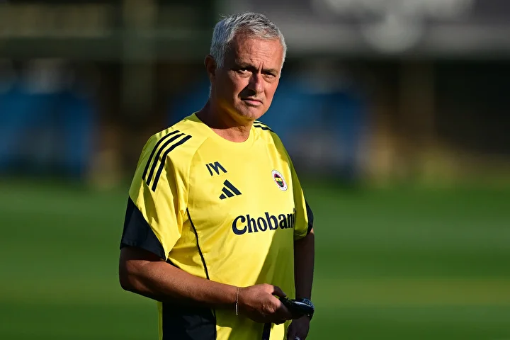 Fenerbahçe'nin Portekiz kampı ayrıntıları ortaya çıktı: Günlük yapılan antrenman dakikası herkesi şaşırttı 1 fenerbahcenin portekiz kampi ayrintilari ortaya cikti gunluk yapilan antrenman dakikasi herkesi sasirtti 0 vHNfWPSX