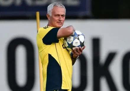 Fenerbahçe’nin Portekiz kampı ayrıntıları ortaya çıktı: Günlük yapılan antrenman dakikası herkesi şaşırttı fenerbahcenin portekiz kampi ayrintilari ortaya cikti gunluk yapilan antrenman dakikasi herkesi sasirtti GK7zE6Zu.webp