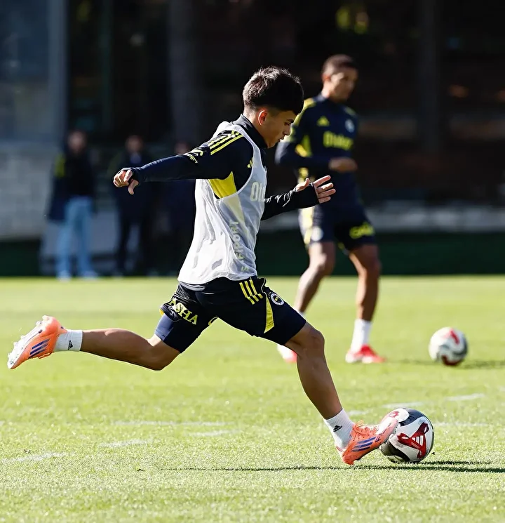 fenerbahceye yeni arda guler a grupla antrenmanlara basladi 1 GO8byhgA