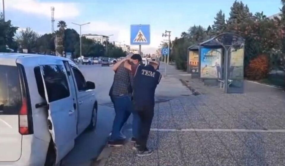 fetonun hava kuvvetleri mahrem yapisina baskin MbSRuR4s.jpg