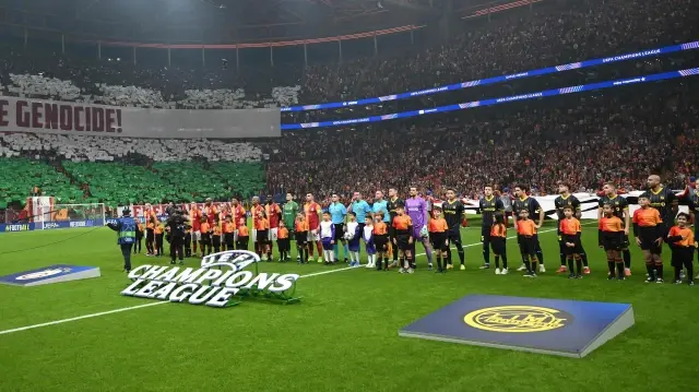 galatasaray bodo macina damga vuran an kulak tikaciyla maci takip etti WSJlHPuQ.webp