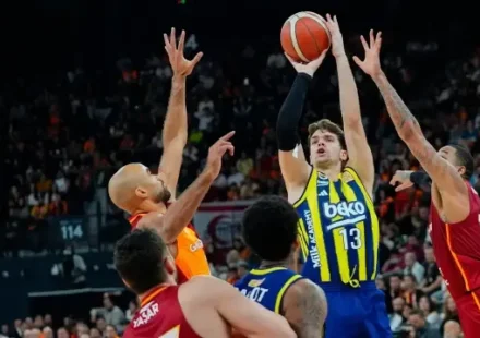 Galatasaray – Fenerbahçe Beko derbisi nefes kesti galatasaray fenerbahce beko derbisi nefes kesti T1bJyM2E.webp