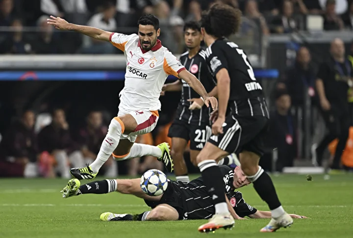 galatasaraya son dakika soku yildiz futbolcu idmanda sakatlandi 4 wcLeWRWF