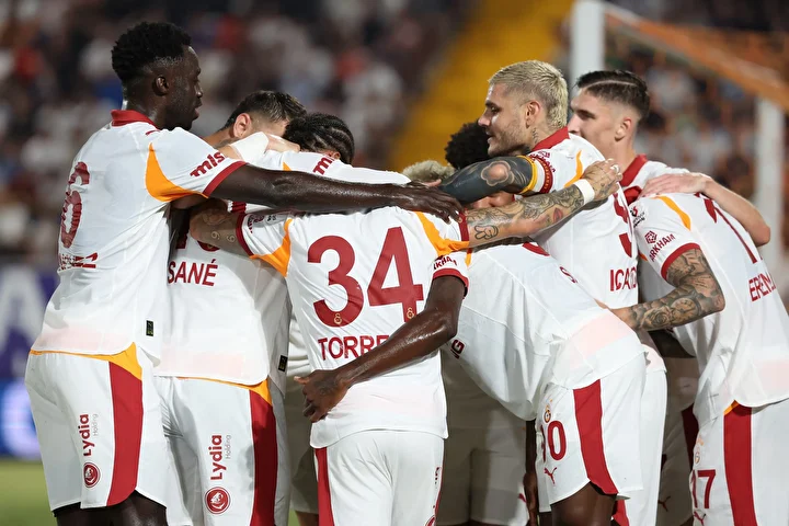 galatasarayda bodoglimt maci oncesinde kritik eksik yildiz futbolcu oynayamayacak 0 nO2TW4Pl