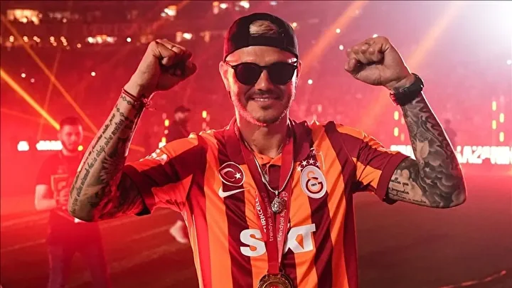 galatasarayda kalacak mi icardi kararini verdi 3