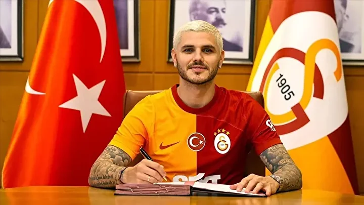 galatasarayda kalacak mi icardi kararini verdi 4