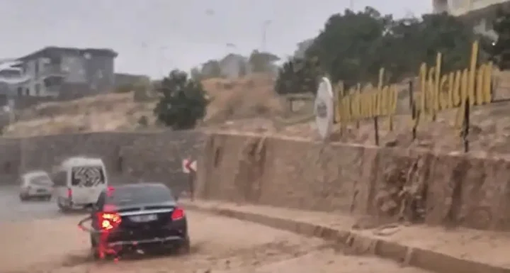 gaziantepte siddetli saganak hayati olumsuz etkiledi 4 LHwtcfHU