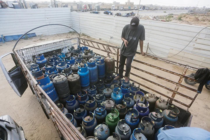 Gazze Şeridi'ne tüp gaz krizi: Filistinliler kuyrukta bekledi 10 gazze seridine tup gaz krizi filistinliler kuyrukta bekledi 9 Wq5VjgUR