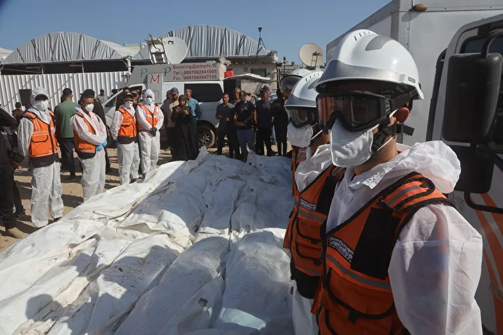 gazzede kimlikleri tespit edilemeyen 54 filistinli icin cenaze merasimi yapildi 5 dZ2GyF3b