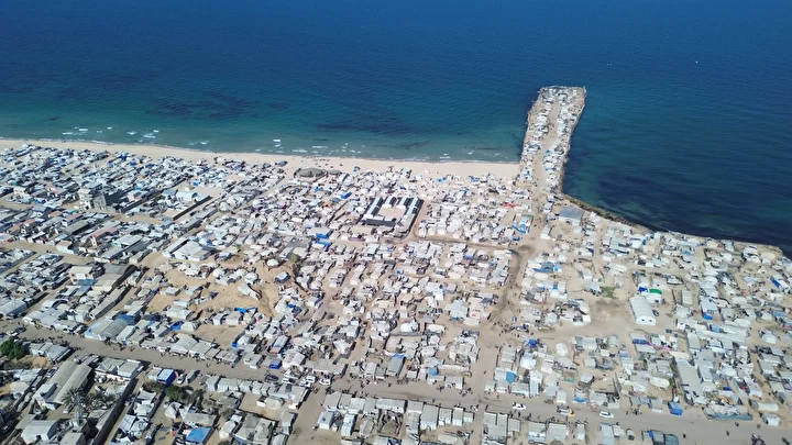 gazzedeki karare limani meskenleri yikilan filistinlilerin barinma alani oldu 0 DNQtdAC1