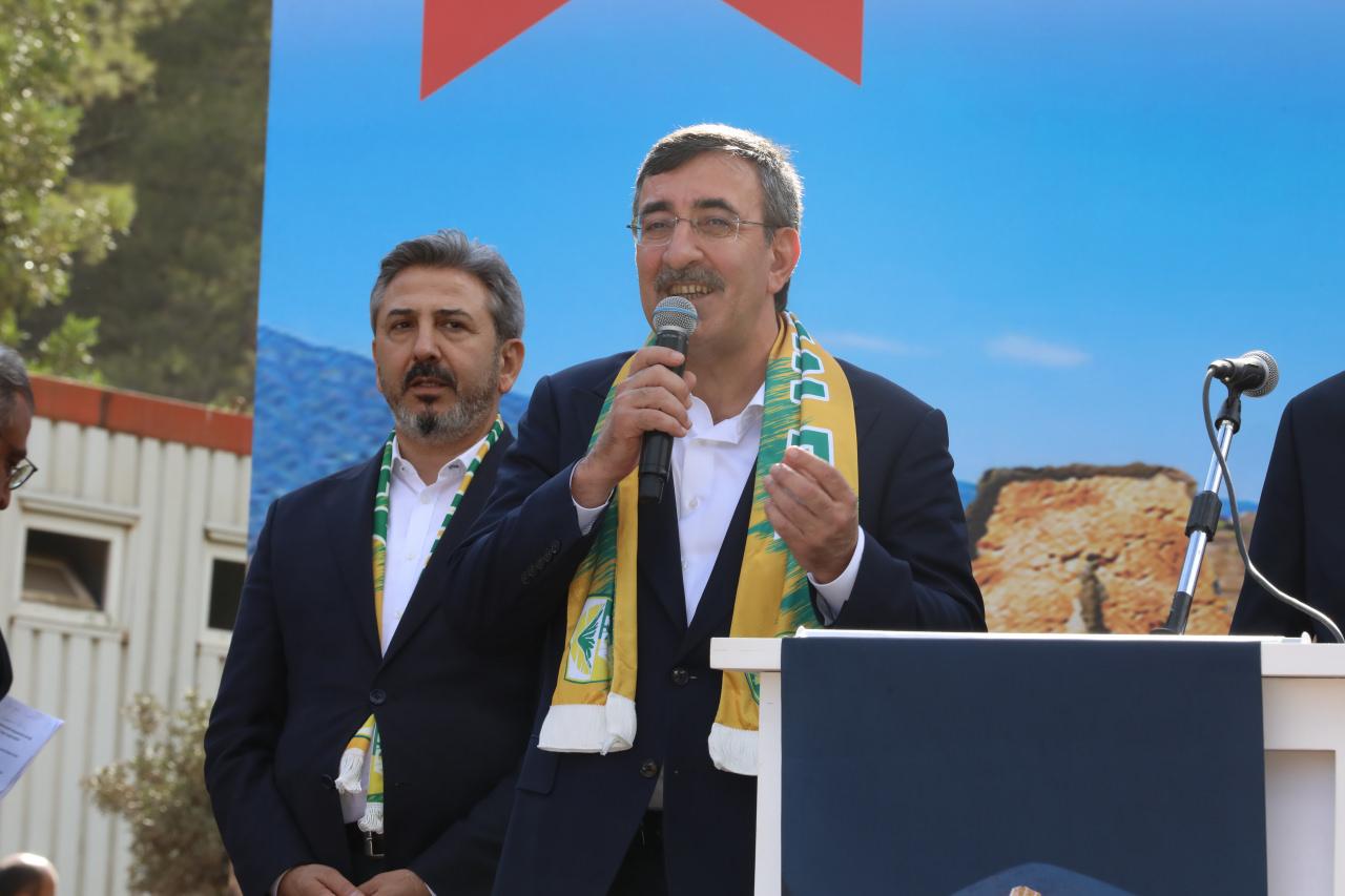 girnede cigkofte kultur festivali adiyamanlilar kktcde bir ortaya geldi 0 FeDhlrTH