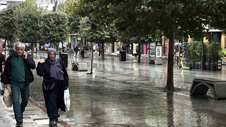 harita kirmiziya dondu meteorolojiden bircok vilayet icin kuvvetli saganak uyarisi 1 ZZ7Y2eHw