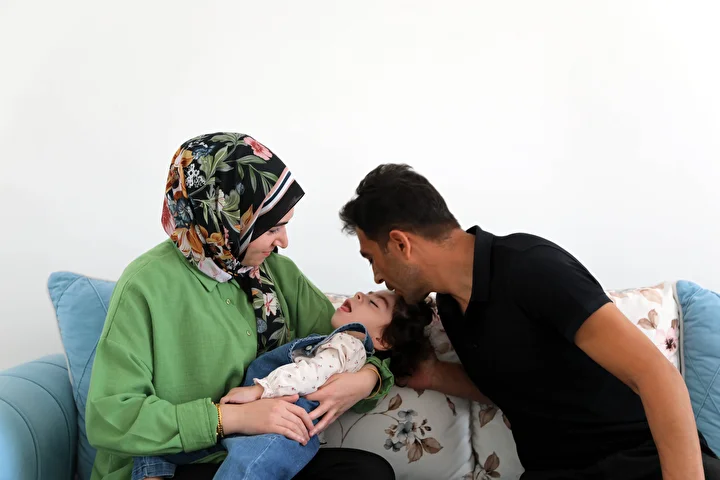 hemsire siddeti engelli olmasina neden oldu goruntuleri izlemeye yurek dayanmaz 5 gdjs23N8