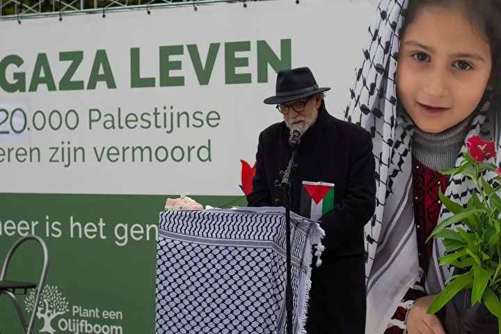 Hollanda'da manalı aktiflik: İsrail ataklarında ölen Filistinli çocuklar ve gazeteciler anıldı 8 hollandada manali aktiflik israil ataklarinda olen filistinli cocuklar ve gazeteciler anildi 7 MATLP49Q