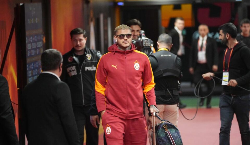 Icardi’ye dev teklif: Ocak ayı için menajerine talimat verdi icardiye dev teklif ocak ayi icin menajerine talimat verdi JH7Ye4Wm.jpg