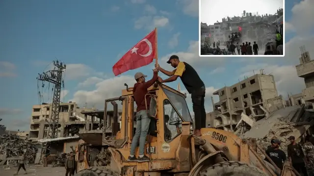 ihhnin dayanagiyla gazze kentinde enkaz kaldirma calismasi yapildi jyNZMaMD.webp