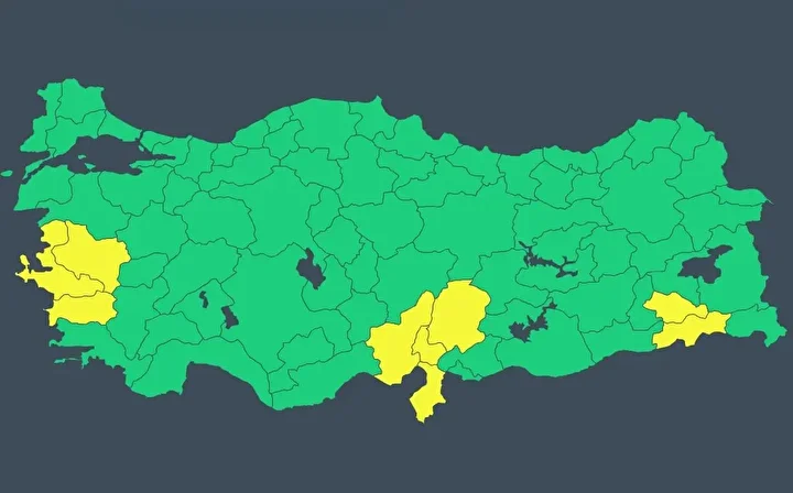 ikazlar arka arda geldi dokuz vilayet icin sari kodlu ihtar yapildi 3 c3Pz8h9g