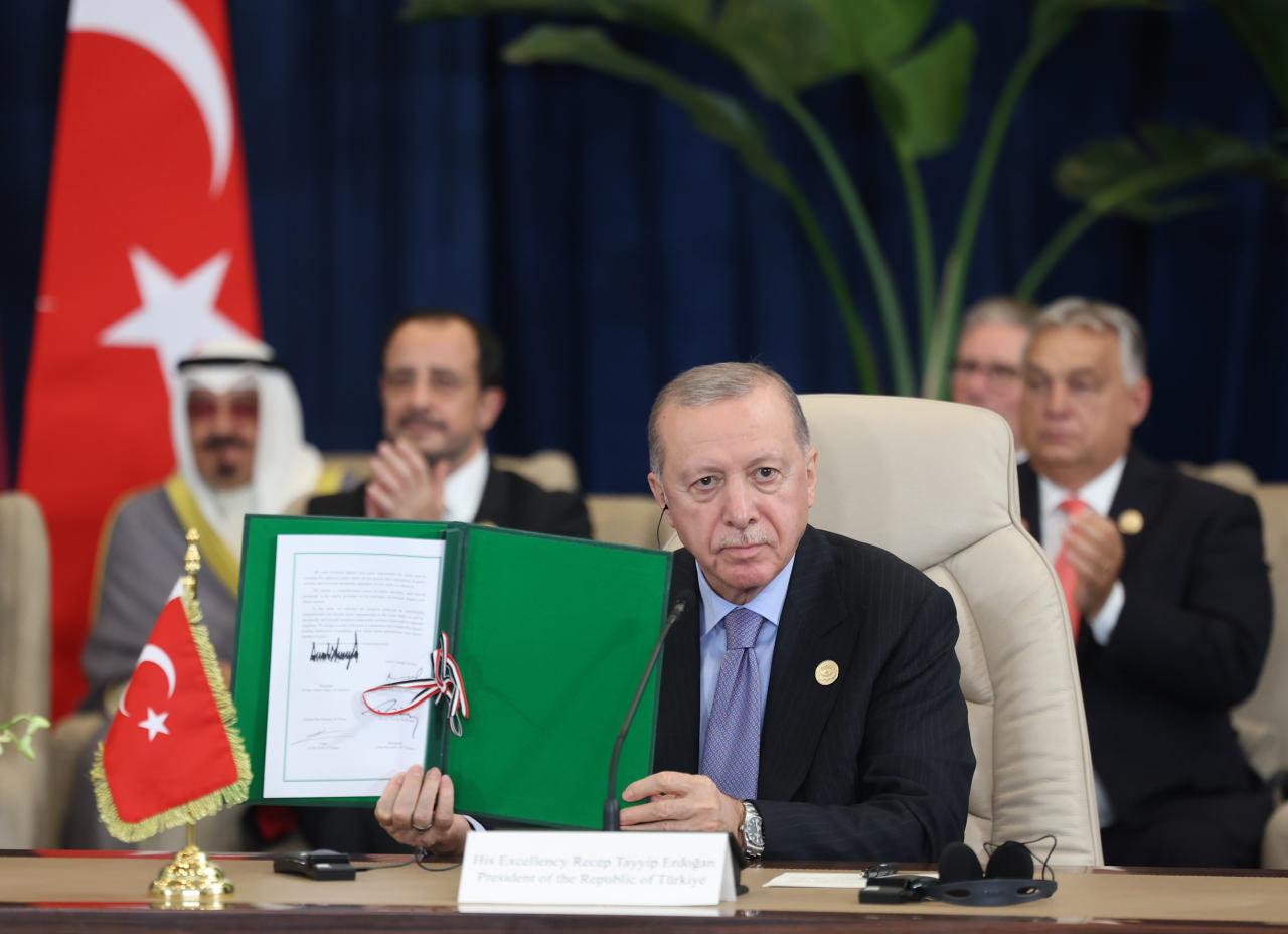 imzalanan metinde bir soz uzerinde kriz cikti turkiyenin istedigi yazildi 0 A8w24csa