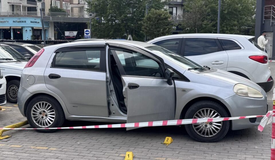 isletme muduru aracinda silahli saldiriya ugradi sTXl87fX.jpg