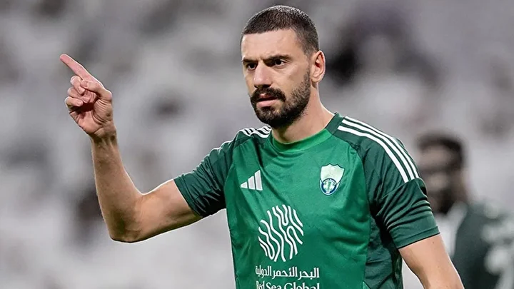 ismi fenerbahce ile aniliyordu merih demiral o kuluple gorusmelere basladi 0 5Qbdt3yF