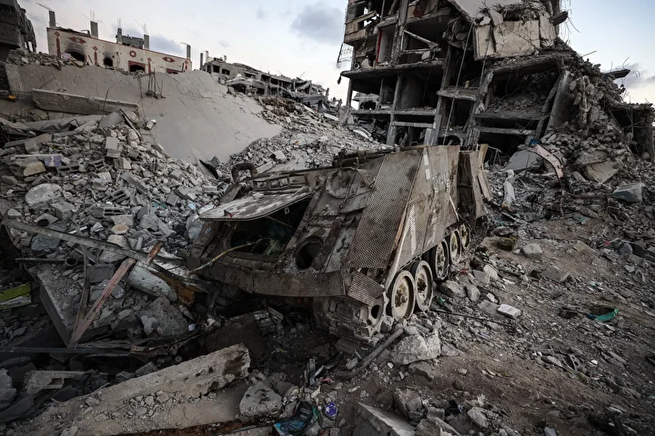 israil gucleri hasar gormus kimi askeri araclari gazzede birakti 3 MwHDphpM