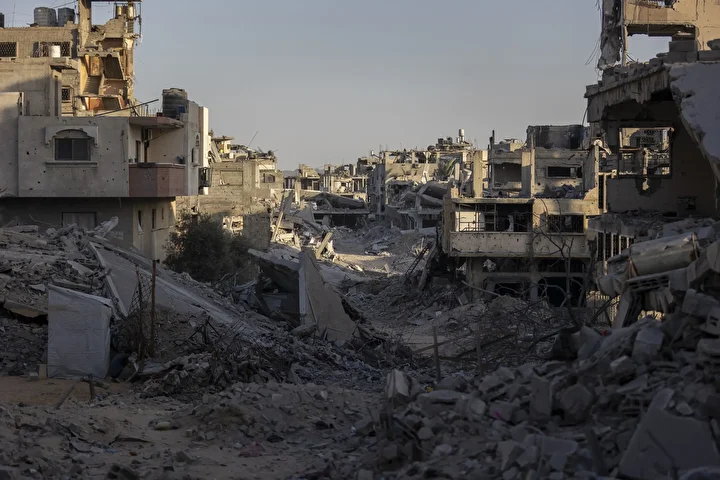 İsrail’in harabeye çevirdiği Gazze: Filistinli aileler enkaz halindeki binaların ortasında sıkıntı şartlar altında hayata tutunmaya çalışıyor 59 israilin harabeye cevirdigi gazze filistinli aileler enkaz halindeki binalarin ortasinda sikinti sartlar altinda hayata Ob8elXjt