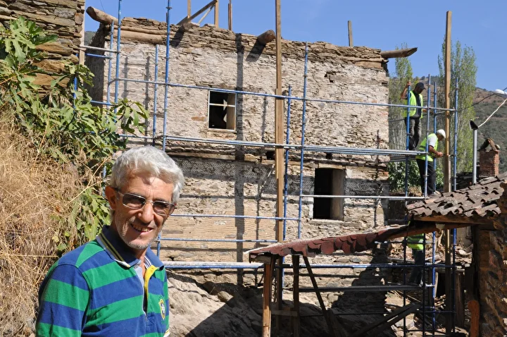 İzmir'in 'hayalet köyü' Lübbey'deki tarihi cami restore ediliyor 10 izmirin hayalet koyu lubbeydeki tarihi cami restore ediliyor 9 CWlskUYg
