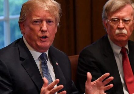 john bolton iddianamesi hazir trumpin eski yol arkadasina 18 suclama RHugQPb3.jpg