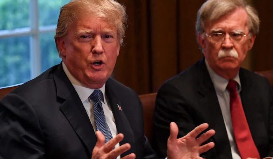 john bolton iddianamesi hazir trumpin eski yol arkadasina 18 suclama RHugQPb3.jpg