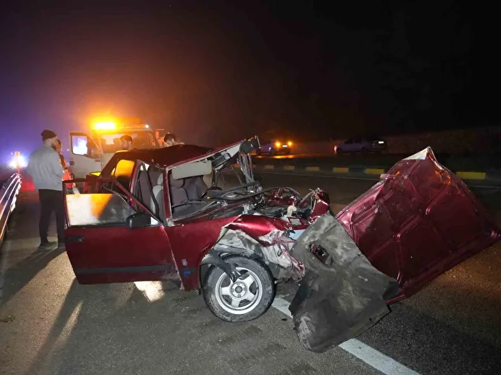 kastamonuda zincirleme trafik kazasinda tofas hurda yiginina dondu 6 7KbRASsa