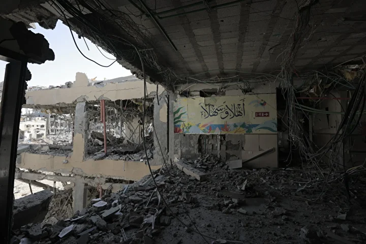 Katil İsrail Gazze'deki Rantisi Çocuk Hastanesi'nde geriye ağır yıkım bıraktı 11 katil israil gazzedeki rantisi cocuk hastanesinde geriye agir yikim birakti 10